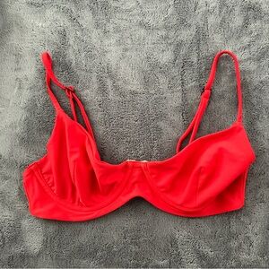 Blackbough Swim Underwire Top Small